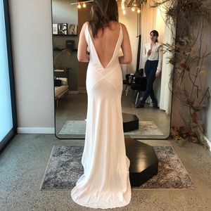 A la Robe Slip Wedding Gown